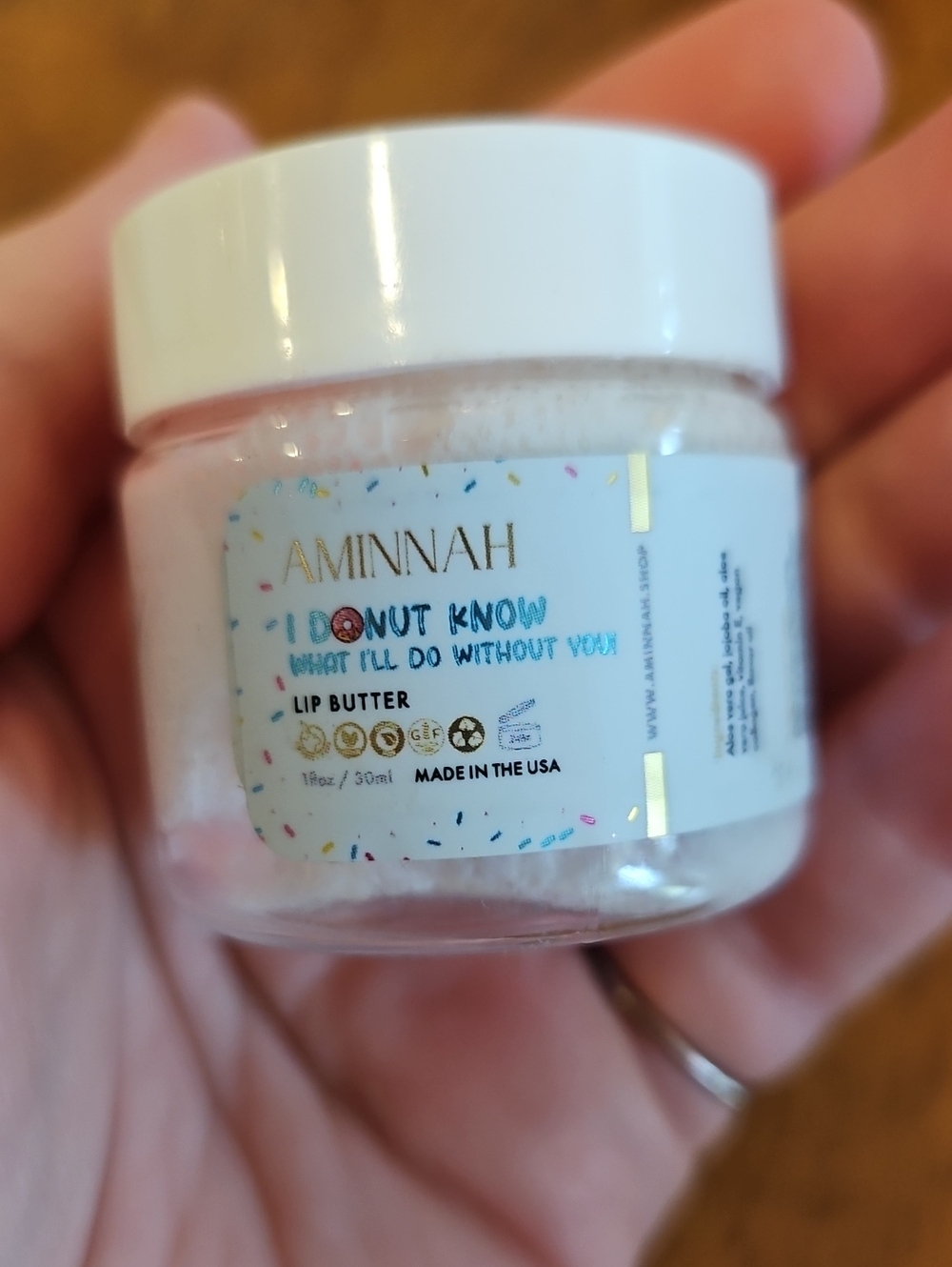 AMINNAH 'I Donut Know' Pink Lip Butter